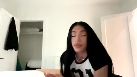 Dynasty online show from 01.11.26