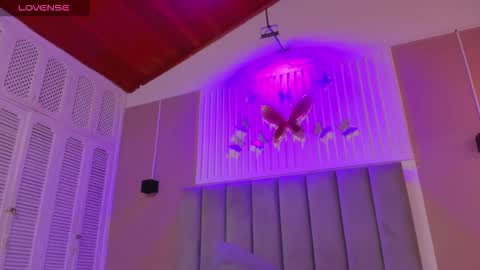 Juana online show from 12.21.25