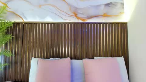 Call me Sofia online show from 01.11.26