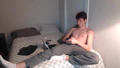 Snapshot of ealexk chatting on 01.08.25 Alex online show from 01.08.25