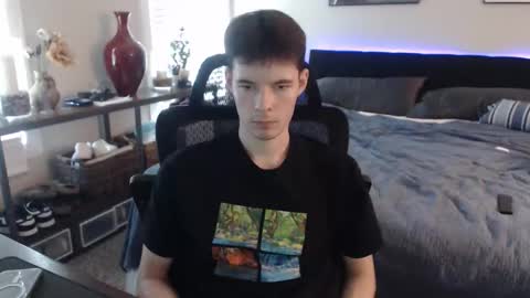 Snapshot of ealexk chatting on 11.20.25 Alex online show from 11.20.25