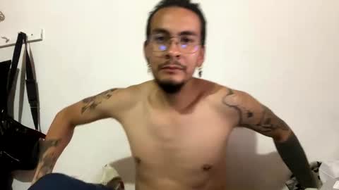 eaquintero629 online show from 01.12.25