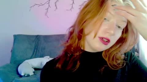 Lily online show from 04.16.26