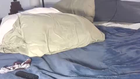 easybreezy69 online show from 10.26.25