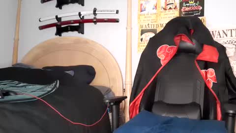 TWITTER   INSTAGRAM    easybreezy20   ONLINE 1230 AM TO 7AM online show from 12.02.24