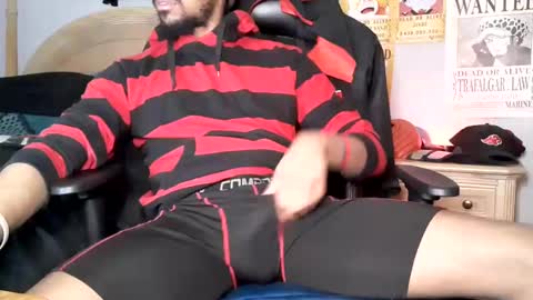 TWITTER   INSTAGRAM    easybreezy20   ONLINE 1230 AM TO 7AM online show from 12.26.24