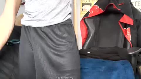 TWITTER   INSTAGRAM    easybreezy20   ONLINE 1230 AM TO 7AM online show from 12.31.24