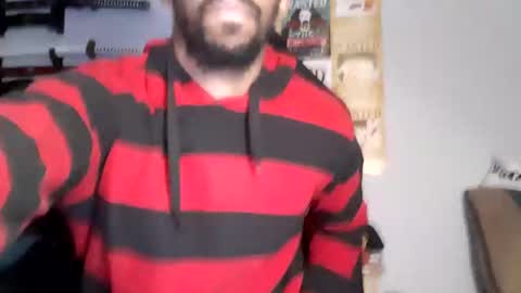 TWITTER   INSTAGRAM    easybreezy20   ONLINE 1230 AM TO 7AM online show from 11.30.25