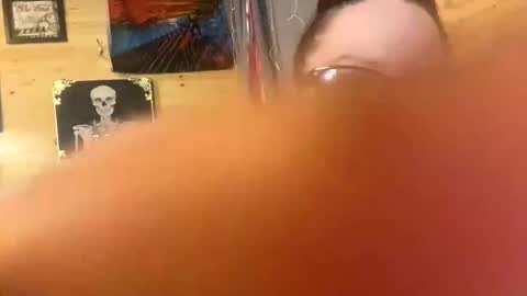 Snapshot of easyednem528280 chatting on 10.18.25 easyednem528280 online show from 10.18.25