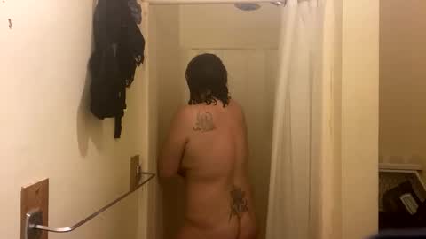 Snapshot of easyednem528280 chatting on 10.22.25 easyednem528280 online show from 10.22.25