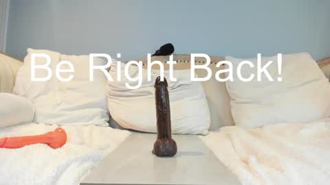 Snapshot of eatmygingersnapps chatting on 03.12.25 Allison online show from 03.12.25