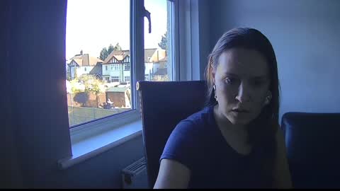 Nadia Ferreira  online show from 03.21.26