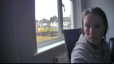 Nadia Ferreira  online show from 03.22.26