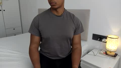 Snapshot of ebanoman chatting on 11.08.25 Ebanoman online show from 11.08.25