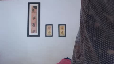 Laraand Drake online show from 10.01.25