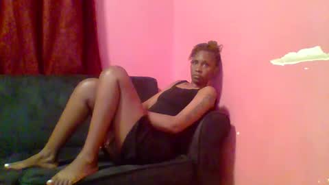 Snapshot of ebon_fantasy1 chatting on 05.18.26 Ebon Fantasy1s online show from 05.18.26