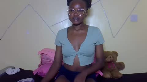 eboniana online show from 09.10.25