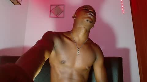 Snapshot of ebonny_stallion chatting on 12.14.24 Chris Palaz  online show from 12.14.24
