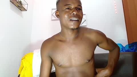 Snapshot of ebonny_stallion chatting on 12.19.24 Chris Palaz  online show from 12.19.24