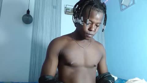 Chris Palaz  online show from 11.18.25