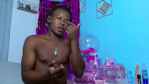 Chris Palaz  online show from 11.26.25