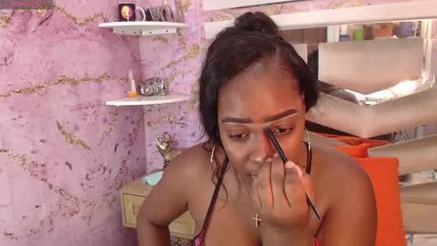 Snapshot of ebonnyhotvip chatting on 10.25.25 ebonnyhotvip online show from 10.25.25