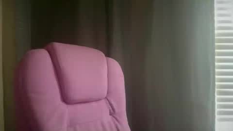 Snapshot of ebony8ivory chatting on 06.25.26 americnbarbie online show from 06.25.26