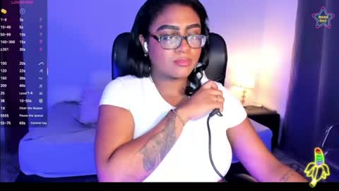 Snapshot of ebony__queen2 chatting on 07.06.26 ebony__queen2 online show from 07.06.26