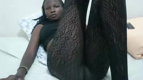 ebony_babbe online show from 11.30.25