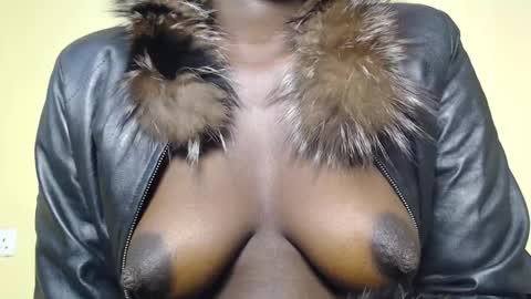 ebony choco2 online show from 01.15.25