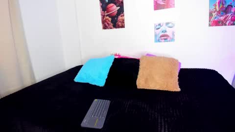 ebony_cute9 online show from 11.19.25