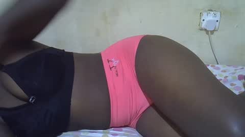 ebony_flower4 online show from 03.04.25
