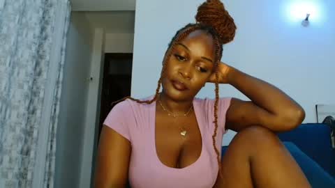 Snapshot of ebony_ghoddes chatting on 07.14.26 ebony online show from 07.14.26