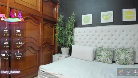 ebony_katterin online show from 10.25.25