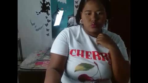Snapshot of ebony_luna1 chatting on 10.21.25 ebony_luna1 online show from 10.21.25
