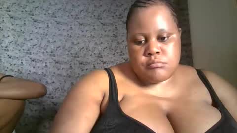 Snapshot of ebony_magixs chatting on 09.18.25 ebony_magixs online show from 09.18.25