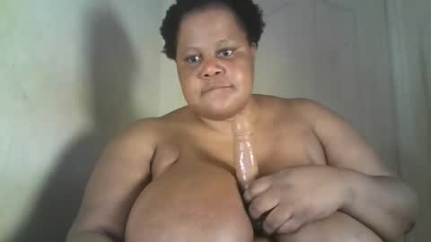 Snapshot of ebony_magixs chatting on 10.01.25 ebony_magixs online show from 10.01.25