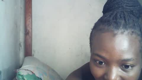 Snapshot of ebony_phoenix12 chatting on 10.24.25 ebony_phoenix12 online show from 10.24.25