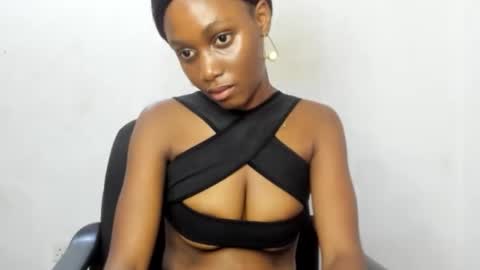 Snapshot of ebony_slimgirl2 chatting on 10.14.25 Ebony-slimgirl2 online show from 10.14.25