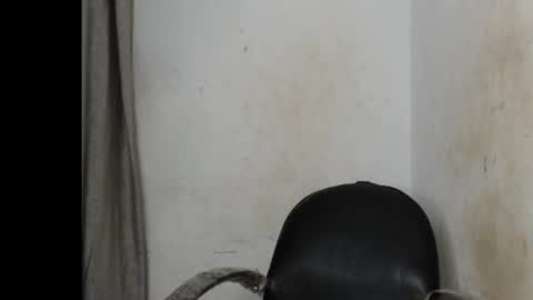 Snapshot of ebony_slimgirl2 chatting on 10.18.25 Ebony-slimgirl2 online show from 10.18.25
