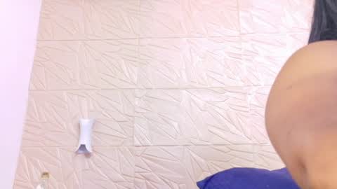 Snapshot of ebony_sugar_mommy chatting on 07.05.26 MILENA online show from 07.05.26