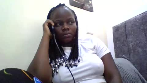 Snapshot of ebony_tasha chatting on 06.14.26 tasha online show from 06.14.26