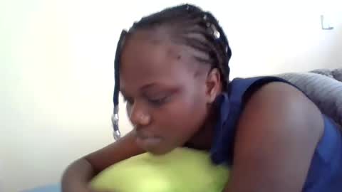 Snapshot of ebony_tasha chatting on 06.16.26 tasha online show from 06.16.26