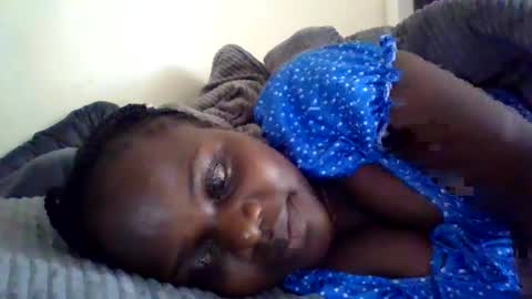 Snapshot of ebony_tasha chatting on 06.20.26 tasha online show from 06.20.26