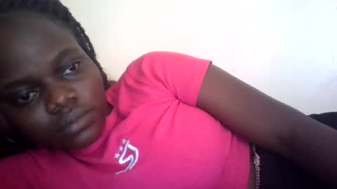 Snapshot of ebony_tasha chatting on 08.01.26 tasha online show from 08.01.26