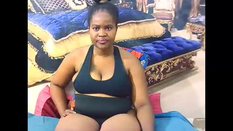 Snapshot of ebonybluediamond chatting on 05.12.26 ebonybluediamond online show from 05.12.26