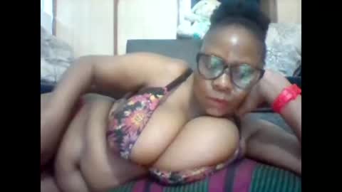 Snapshot of ebonybussy chatting on 12.15.24 MAMITO online show from 12.15.24