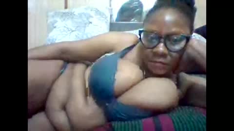 Snapshot of ebonybussy chatting on 02.16.25 MAMITO online show from 02.16.25