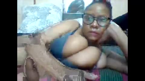 Snapshot of ebonybussy chatting on 02.16.25 MAMITO online show from 02.16.25