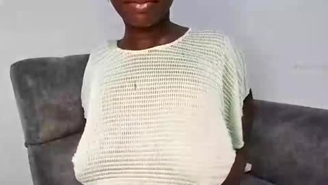 Ebony Melanie online show from 02.11.25